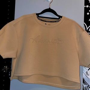 Alphalete Crop Pullover